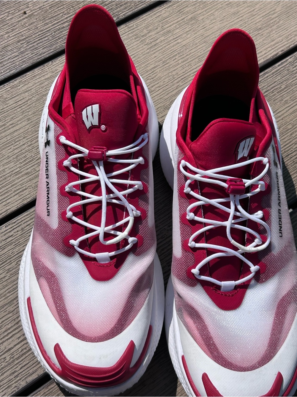 Under Armour HOVR WI Badgers Red White Athletic Sneakers “W'” Emblem M9.5 / W11